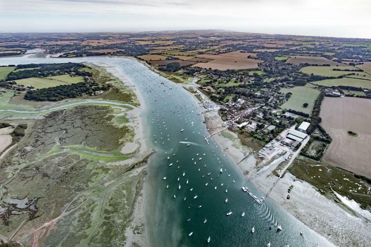 Lockgate Dairy Panzió Chichester Kültér fotó